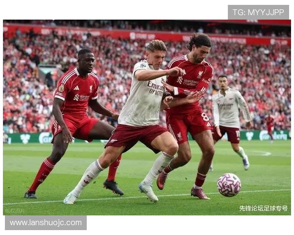 阿森纳防线坚不可摧近三战仅让对手一次射正彰显钢铁意志